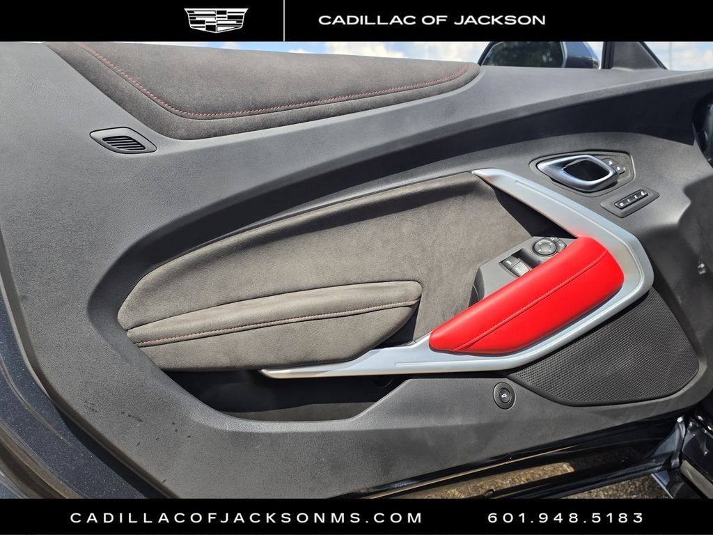Used 2023 Chevrolet Camaro ZL1 RWD image 15