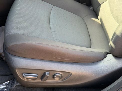 Used 2024 Toyota RAV4 XLE image 22