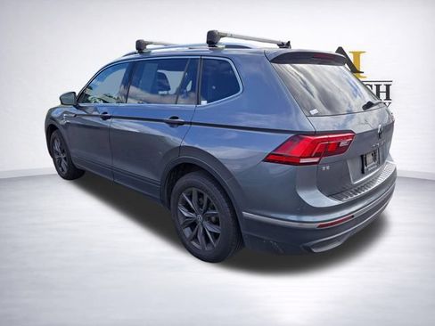 Used 2023 Volkswagen Tiguan SE w/ Panoramic Sunroof Package AWD/4WD image 5