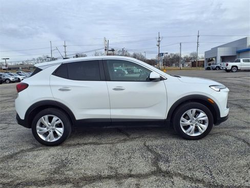 Used 2025 Buick Encore GX Preferred image 11