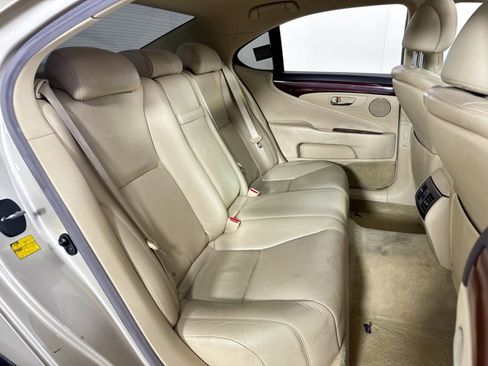 Used 2012 Lexus LS 460 image 35