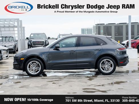 Used 2024 Porsche Macan image 8
