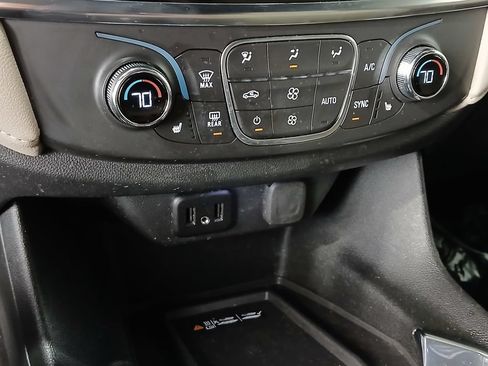 Certified 2023 Chevrolet Traverse LT w/ LPO, Cargo Package AWD/4WD image 20