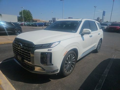 Used 2024 Hyundai Palisade Calligraphy AWD/4WD image 1