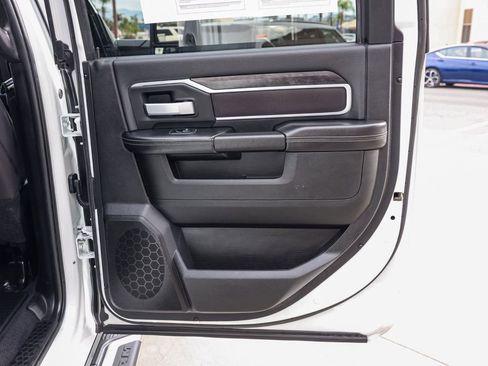 Used 2024 RAM 2500 Big Horn image 18