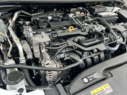 Certified 2025 Toyota Corolla LE image 24