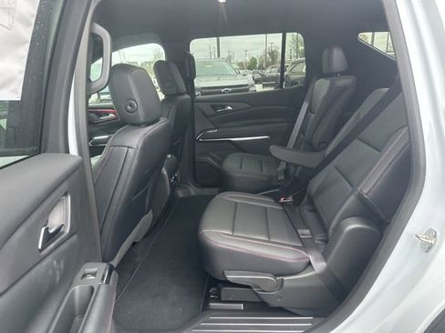 New 2026 Chevrolet Traverse Z71 w/ Driver Confidence Package AWD/4WD image 28