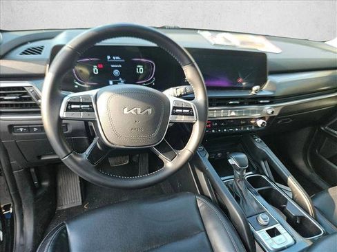 Used 2023 Kia Telluride S w/ S Sunroof Package FWD image 15