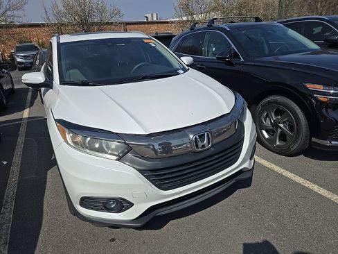 Used 2020 Honda HR-V EX image 2