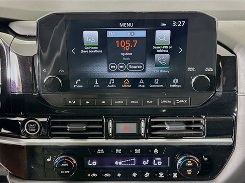 Used 2024 Nissan Pathfinder SL image 23