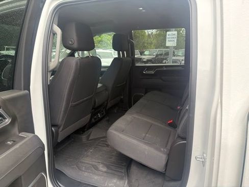 Used 2025 GMC Sierra 2500 SLE w/ SLE Value Package; AWD/4WD image 12
