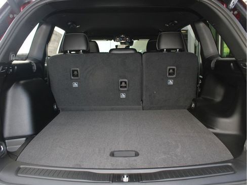 New 2025 Jeep Grand Cherokee Limited w/ Trailer Tow Package image 35