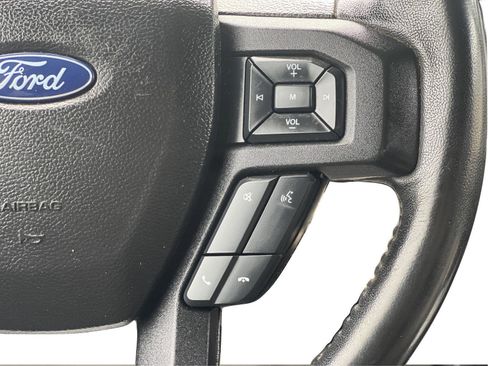 Used 2018 Ford F150 XLT w/ Equipment Group 302A Luxury AWD/4WD image 16