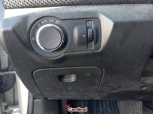 Used 2014 Chevrolet Cruze LT image 29