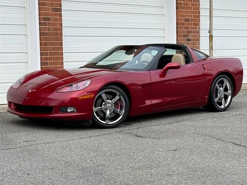 Used 2009 Chevrolet Corvette Coupe w/ Preferred Equipment Group image 13