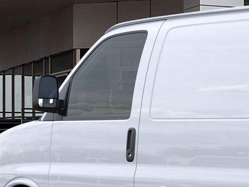 New 2026 Chevrolet Express 2500 Extended w/ Driver Convenience Package RWD image 12