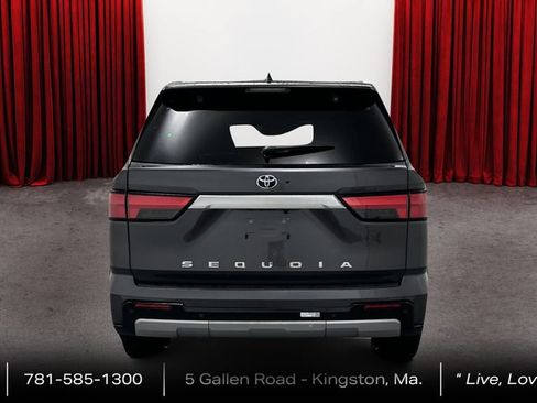 Used 2024 Toyota Sequoia Capstone AWD/4WD image 6