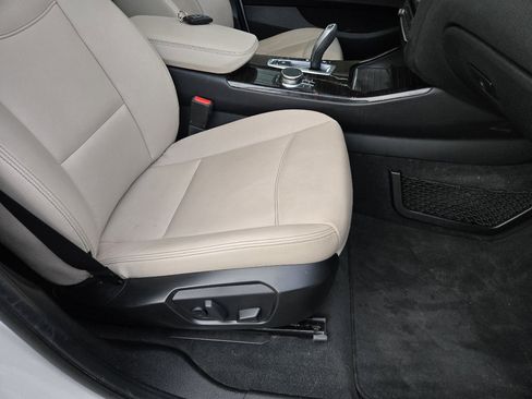 Used 2017 BMW X3 sDrive28i image 30
