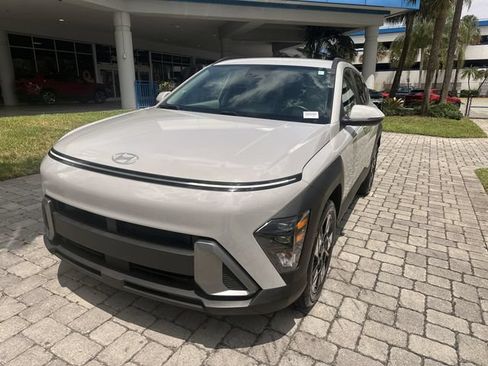 Used 2025 Hyundai Kona SEL FWD image 20