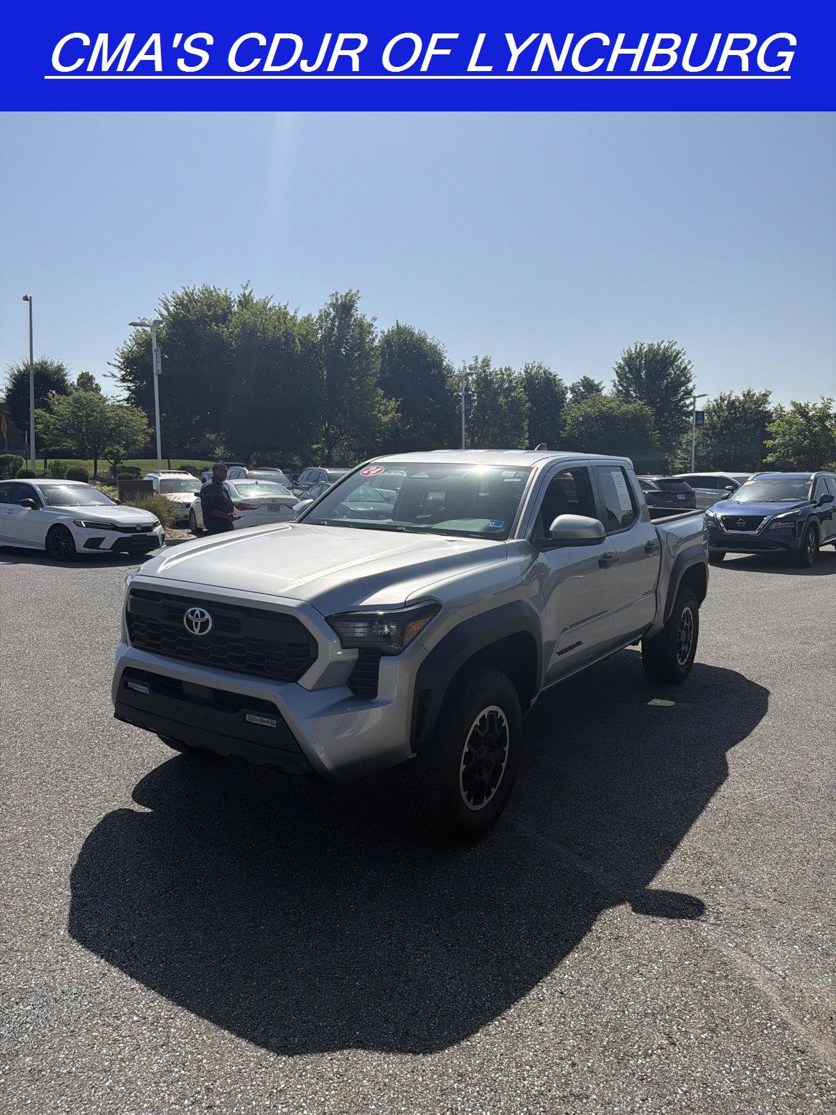 Used 2024 Toyota Tacoma TRD Off-Road AWD/4WD image 1