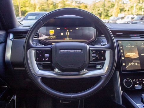 Used 2023 Land Rover Range Rover First Edition AWD/4WD image 14