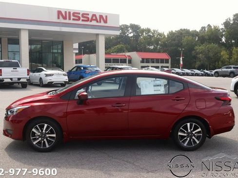 New 2025 Nissan Versa SV w/ Trunk Package image 4