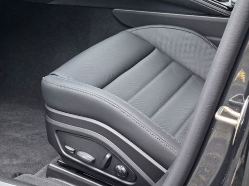 New 2026 Porsche Panamera 4 AWD/4WD image 21