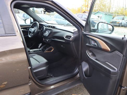 Used 2022 Chevrolet TrailBlazer ACTIV image 25
