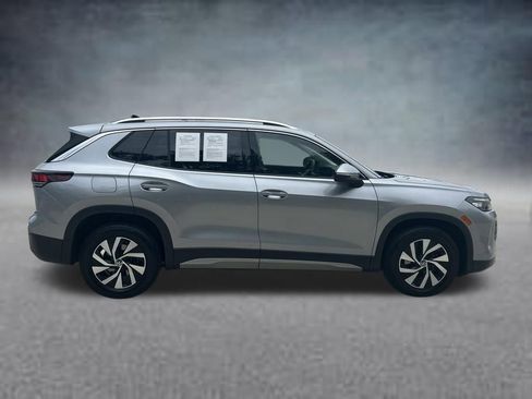 Certified 2025 Volkswagen Tiguan S FWD image 6
