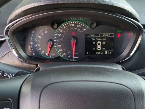 Used 2022 Chevrolet Trax LS w/ Tint and Cruise Package FWD image 14