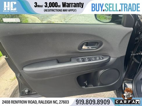 Used 2019 Honda HR-V LX image 15