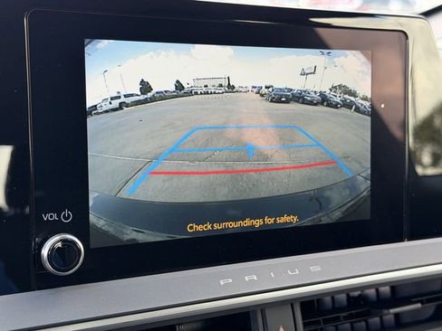 Used 2024 Toyota Prius LE image 16