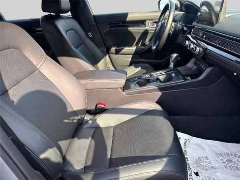 Certified 2023 Honda Civic Sport Touring image 25