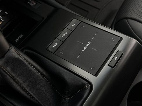 Used 2023 Lexus GX 460 Premium w/ Premium Plus Package AWD/4WD image 22