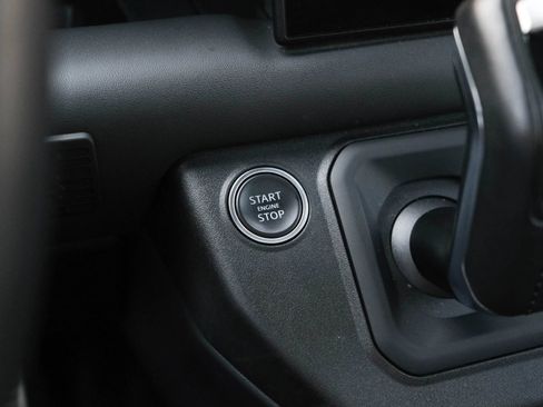 Used 2023 Land Rover Defender 110 X AWD/4WD image 38