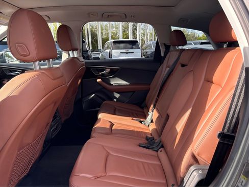 Used 2022 Audi Q7 3.0T Premium Plus image 10