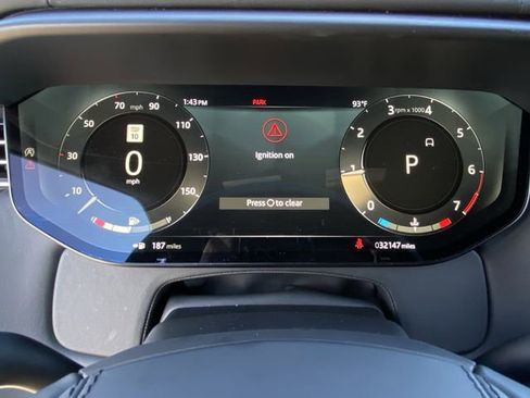 Used 2023 Land Rover Range Rover Sport SE AWD/4WD image 12
