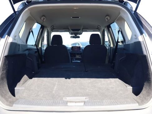 Used 2023 Nissan Rogue SV image 32