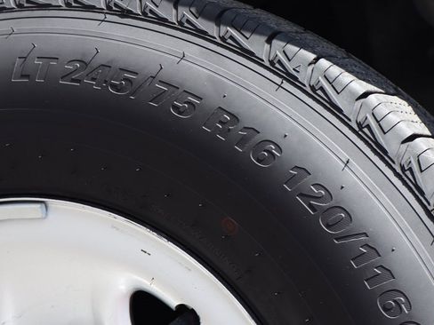 Used 2022 Chevrolet Express 2500 w/ Communications Package image 37