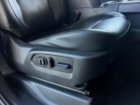 Used 2019 GMC Sierra 1500 SLT w/ SLT Premium Package image 24