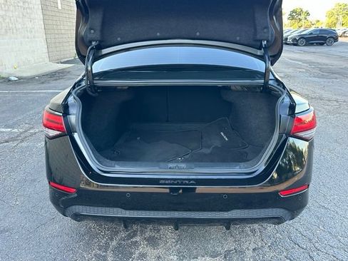 Used 2021 Nissan Sentra SV FWD image 15