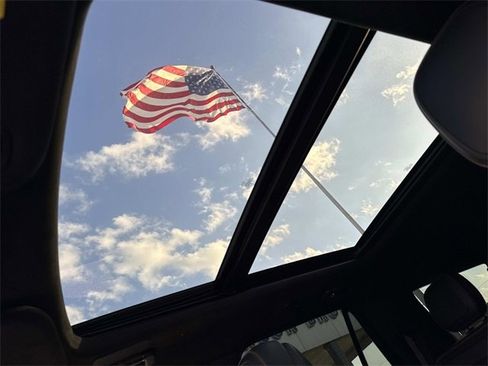 Used 2023 Lincoln Navigator L Black Label image 23