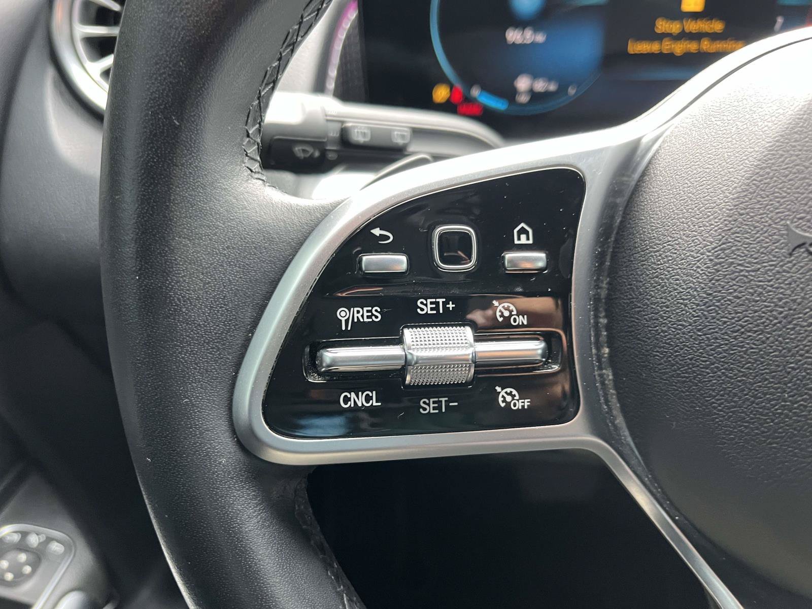 Certified 2023 Mercedes-Benz GLB 250 image 24