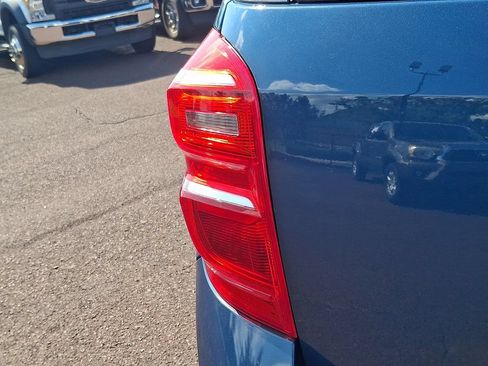 Used 2017 Chevrolet Equinox LT AWD/4WD image 27
