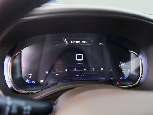 Used 2025 RAM 1500 Limited image 15