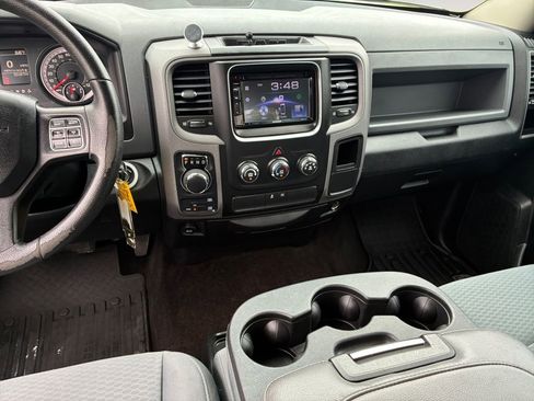 Used 2016 RAM 1500 Express AWD/4WD image 11