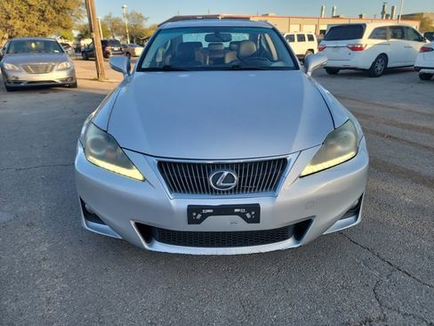 Used 2012 Lexus IS 250 w/ Premium Pkg Value Edition image 2