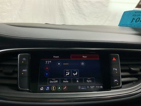 Used 2023 Buick Enclave Essence w/ Experience Buick Package AWD/4WD image 34