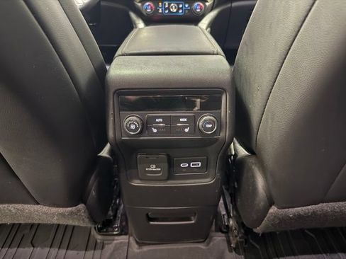 Certified 2020 GMC Acadia Denali w/ Technology Package AWD/4WD image 28