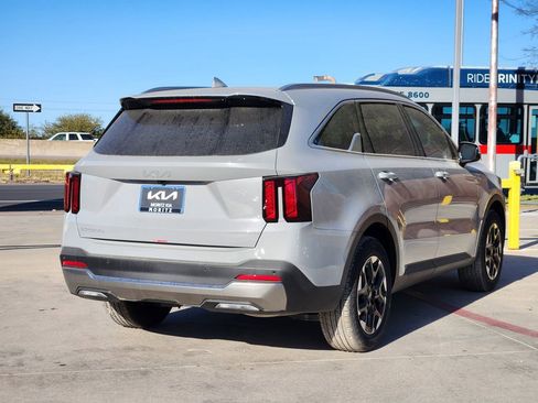 New 2026 Kia Sorento S w/ S Panoramic Sunroof Package image 8